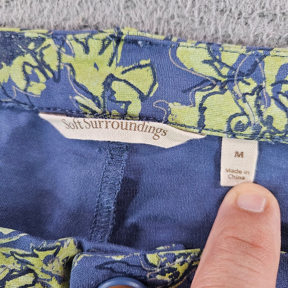 Soft Surroundings Blue Lime Green Floral Slim‎ Leg Pants Womens Medium - Picture 3 of 9